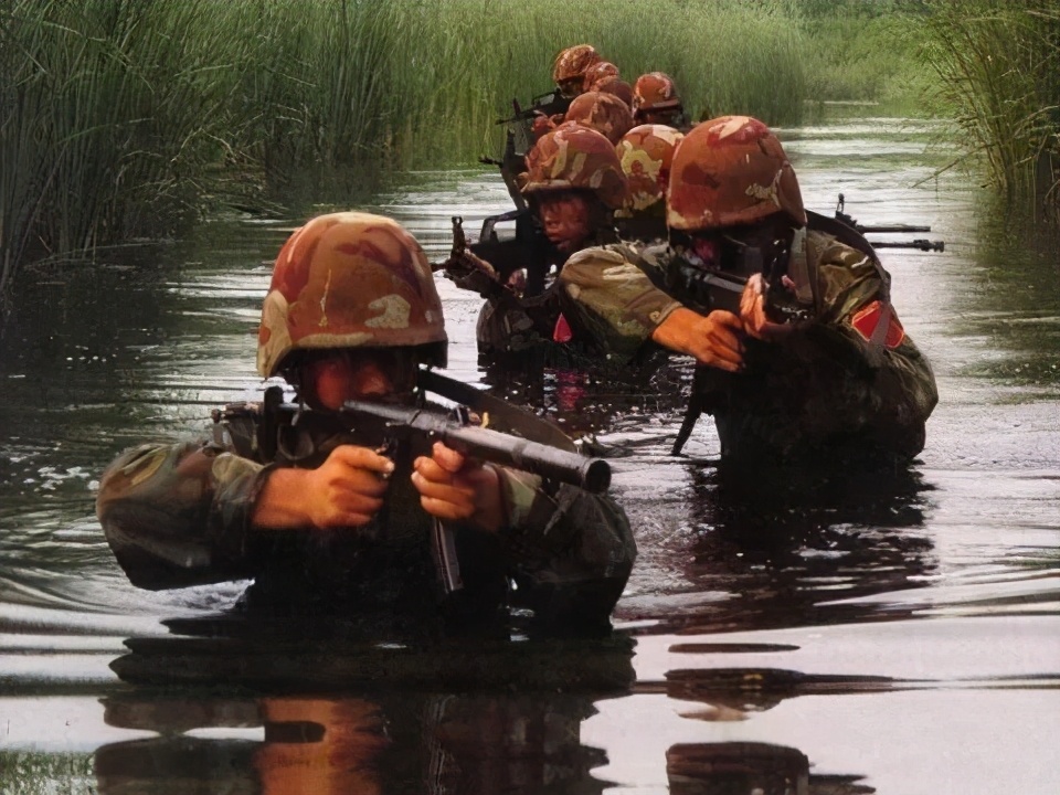 一位轉(zhuǎn)業(yè)后的特種兵，辦農(nóng)場種瓜菜，靠1個(gè)優(yōu)點(diǎn)，年賺200萬